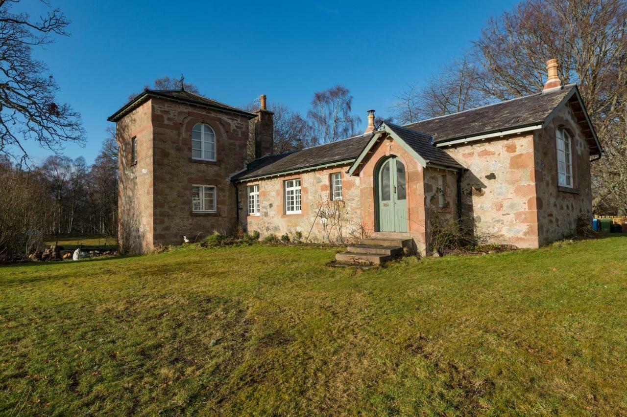 Evelix, The Old School House Villa Muir of Ord Buitenkant foto